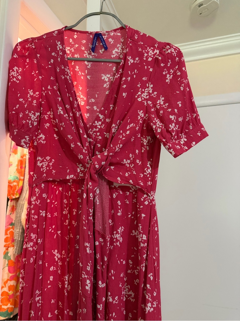 Seraphine Nursing friendly Fuchsia Floral Tie-Front Maxi Dress - Picture 2 of 5